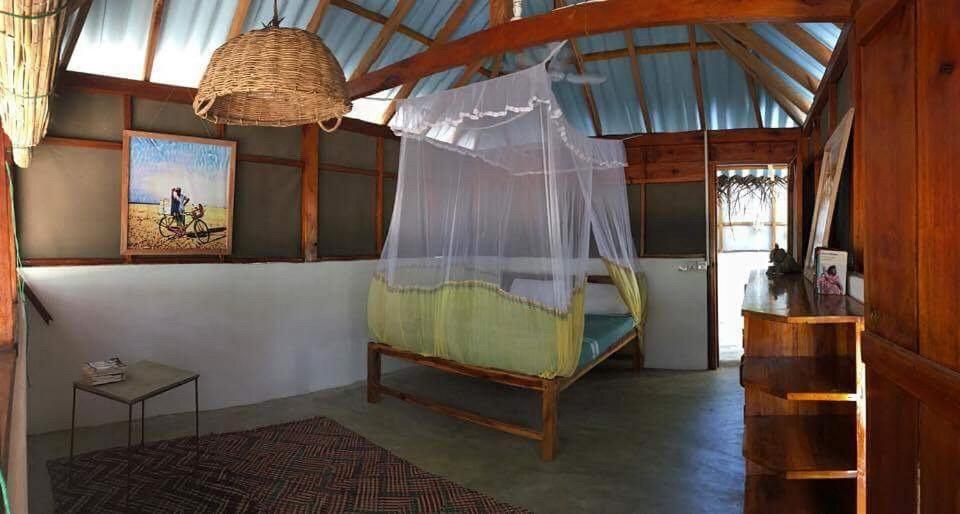 Upali Beach Surf Resort & Cafe Baie d'Arugam Extérieur photo